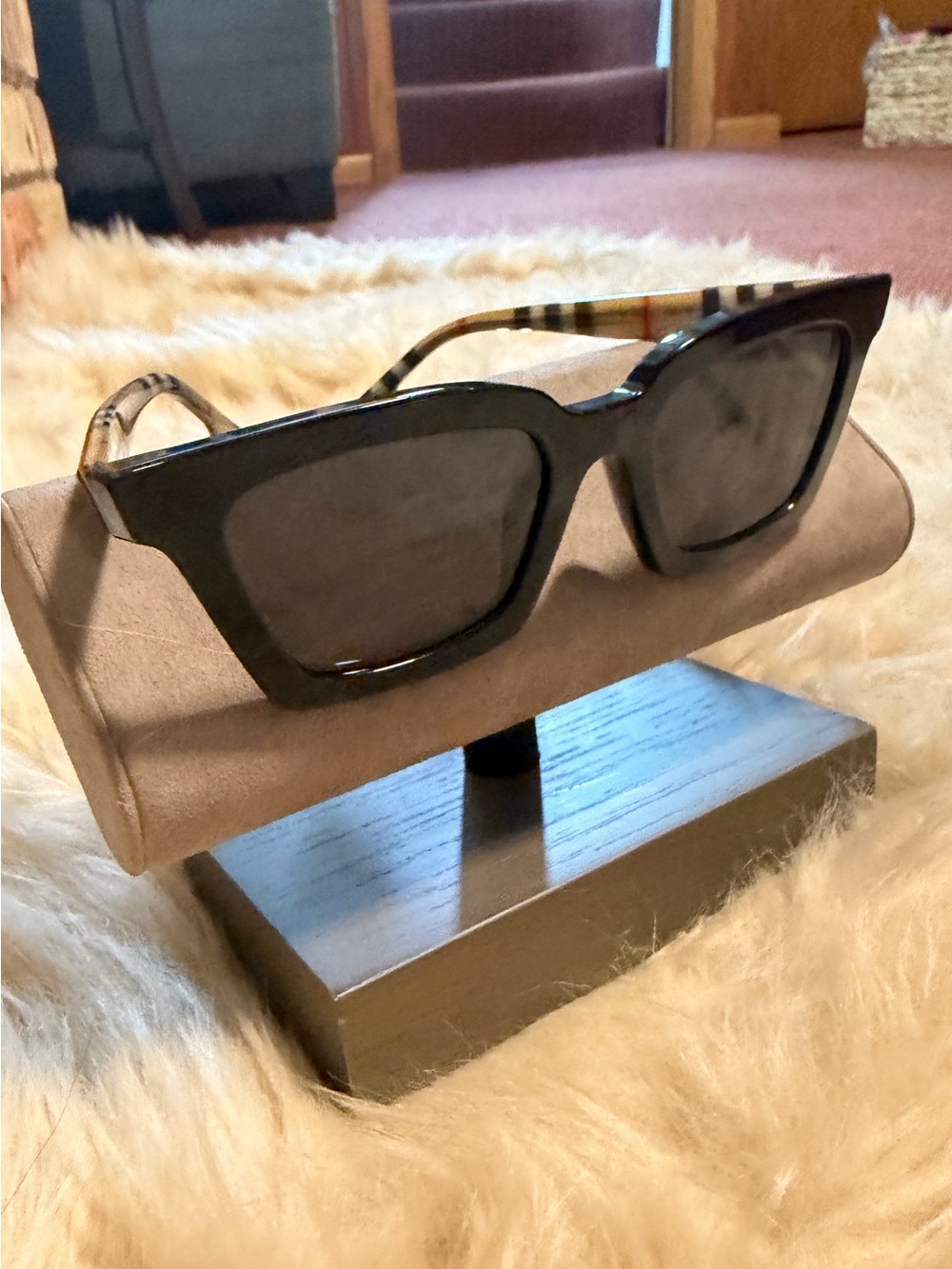 Burberry Briar Sunglasses Unisex